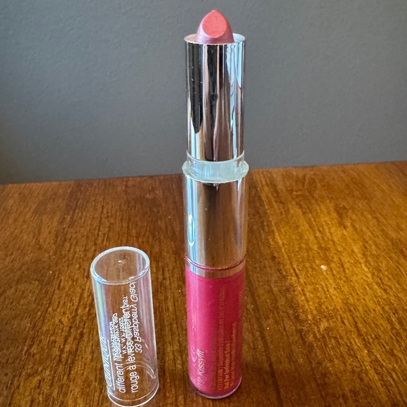 Clinique Gloss + Lipstick - Picture 4 of 4